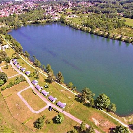 Camping Les Ballastieres - Vosges Du Sud Hotel Champagney Buitenkant foto