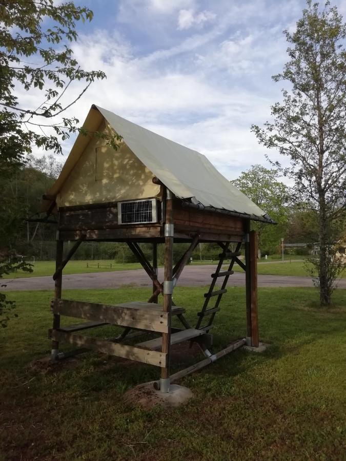 Camping Les Ballastieres - Vosges Du Sud Hotel Champagney Buitenkant foto