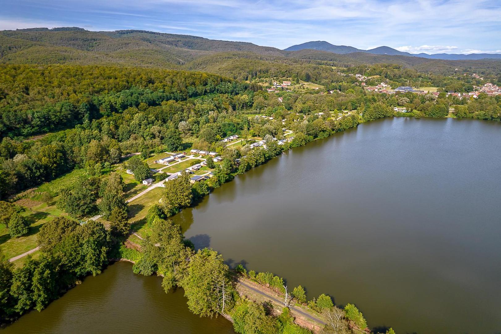 Camping Les Ballastieres - Vosges Du Sud Champagney Buitenkant foto